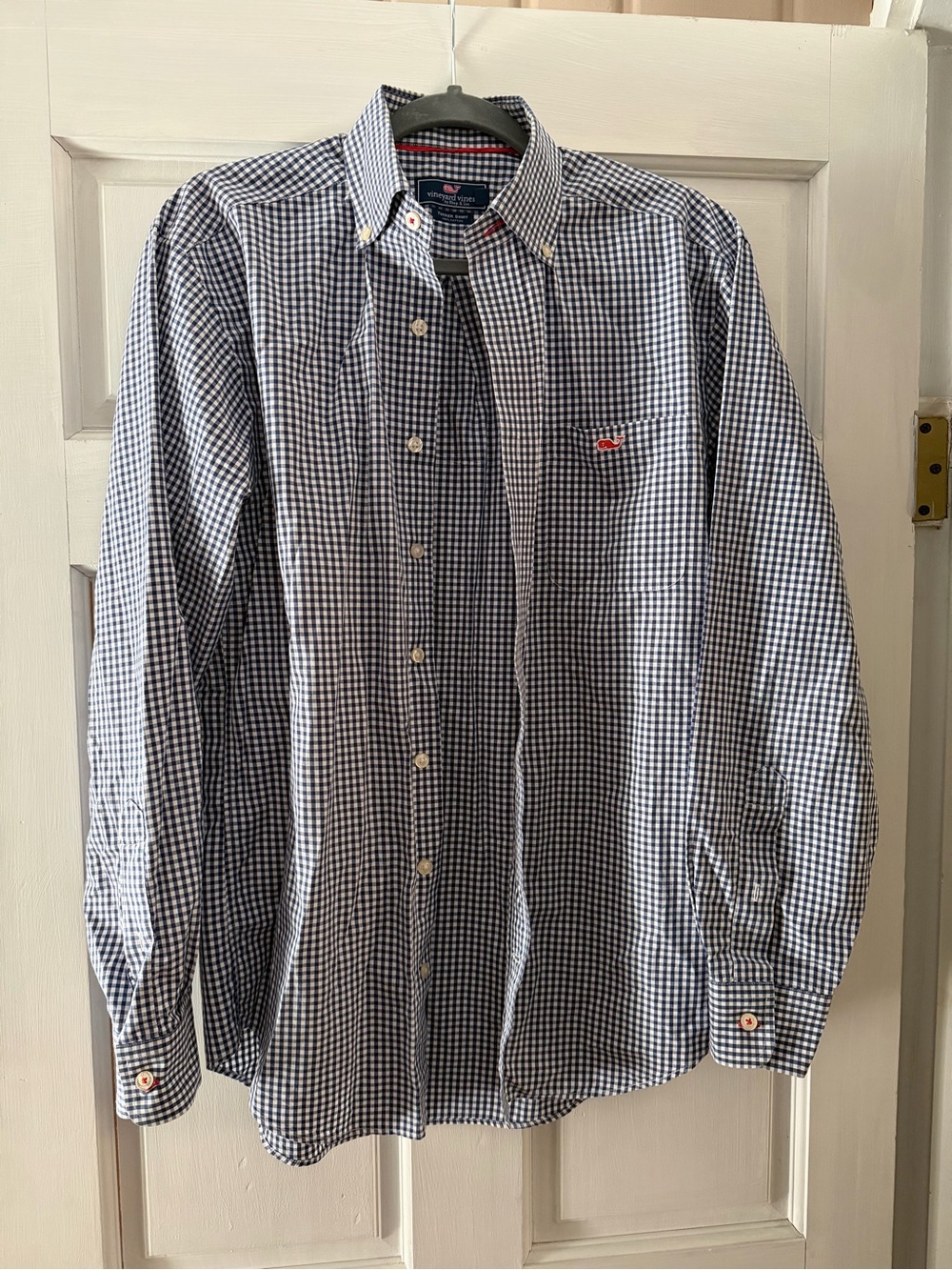Vineyard Vines Men’s Navy & White Gingham Button-Down Shirt with Pink Logo